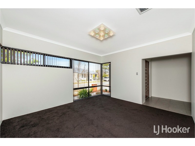 2 Sapium Street, Harrisdale WA 6112