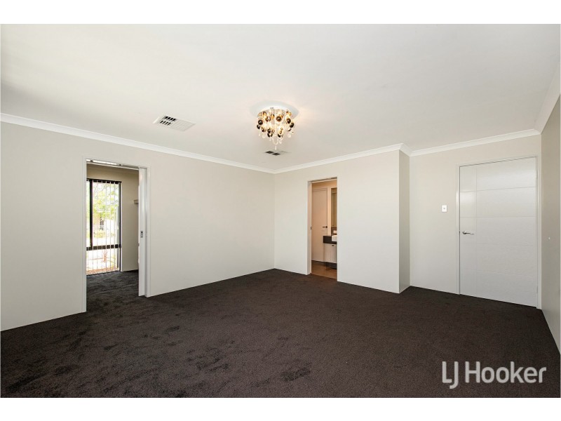 2 Sapium Street, Harrisdale WA 6112