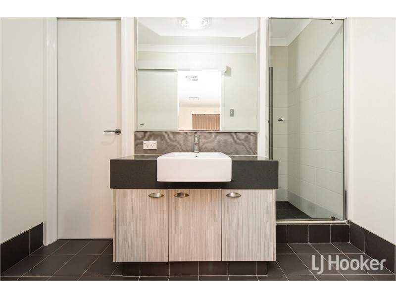 2 Sapium Street, Harrisdale WA 6112