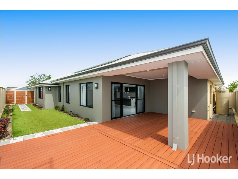 2 Sapium Street, Harrisdale WA 6112