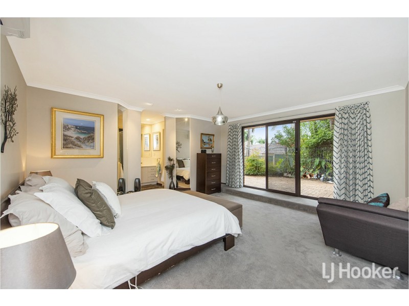 5 Hayes Court, Thornlie WA 6108