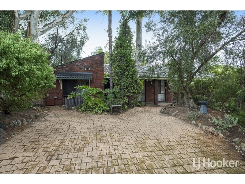5 Hayes Court, Thornlie WA 6108