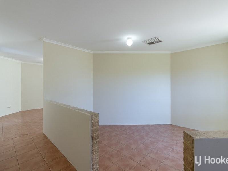 4 Curry Court, Huntingdale WA 6110