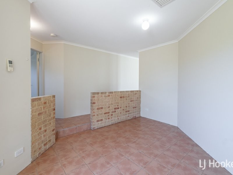 4 Curry Court, Huntingdale WA 6110