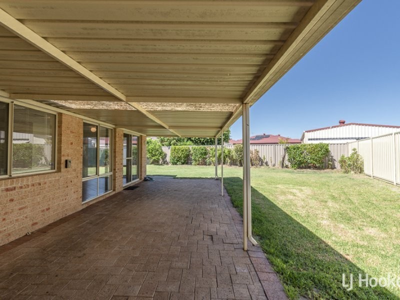 4 Curry Court, Huntingdale WA 6110