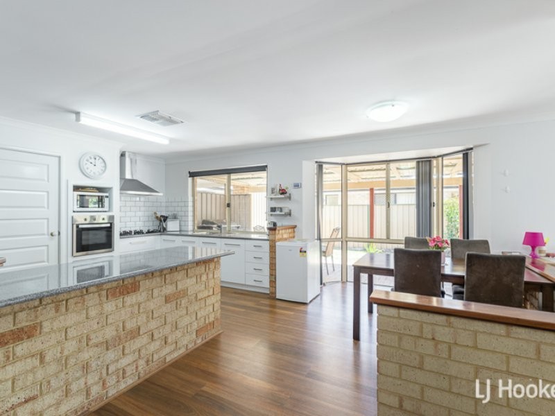 38 Leatherwood Way, Huntingdale WA 6110