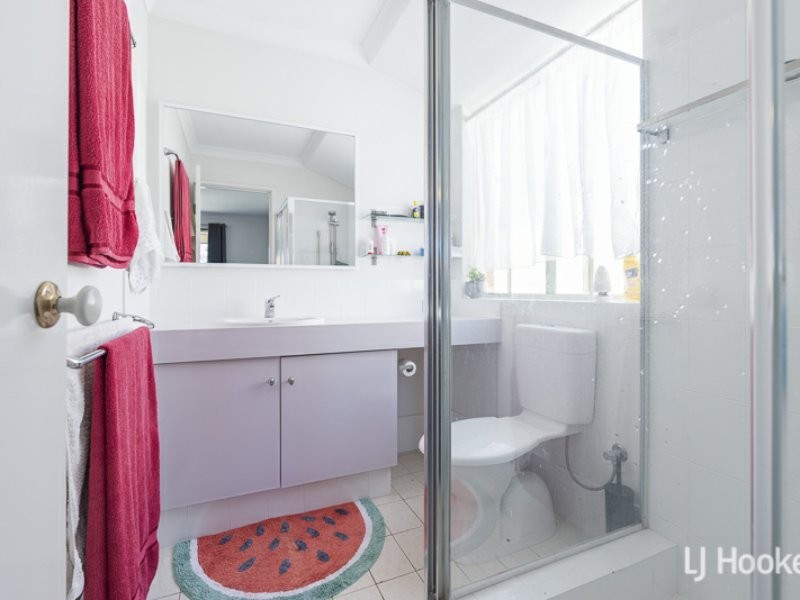 38 Leatherwood Way, Huntingdale WA 6110