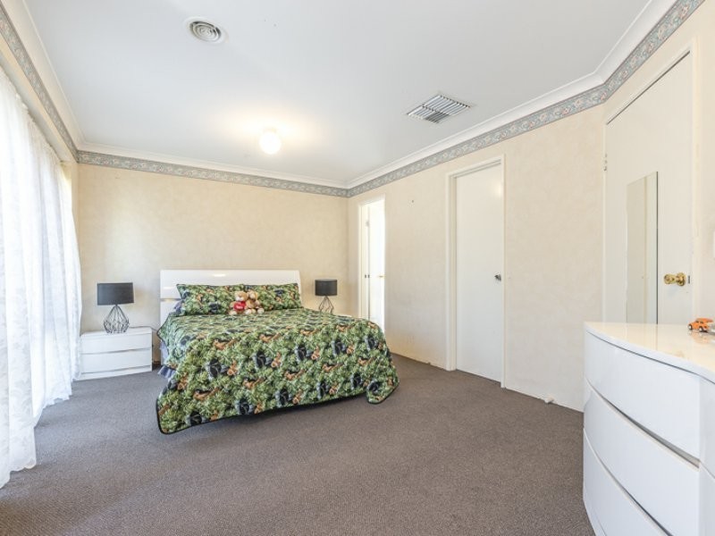 74 Gay Street, Huntingdale WA 6110