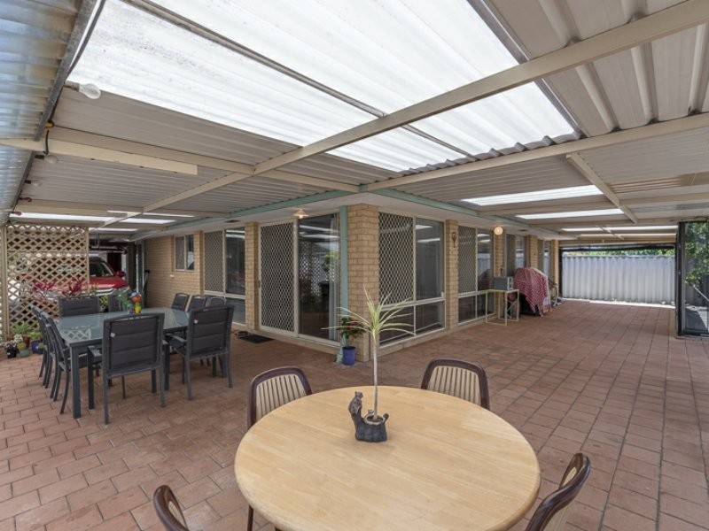 74 Gay Street, Huntingdale WA 6110