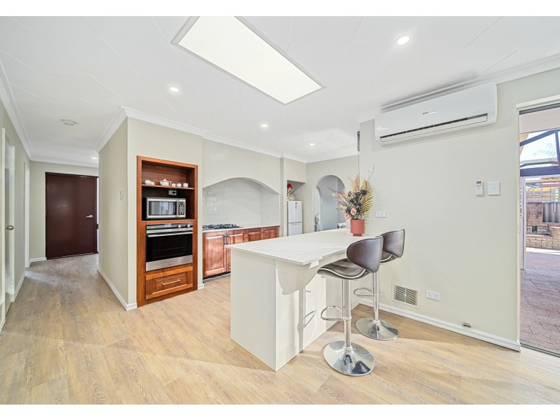 17 Shillington Way, Thornlie WA 6108