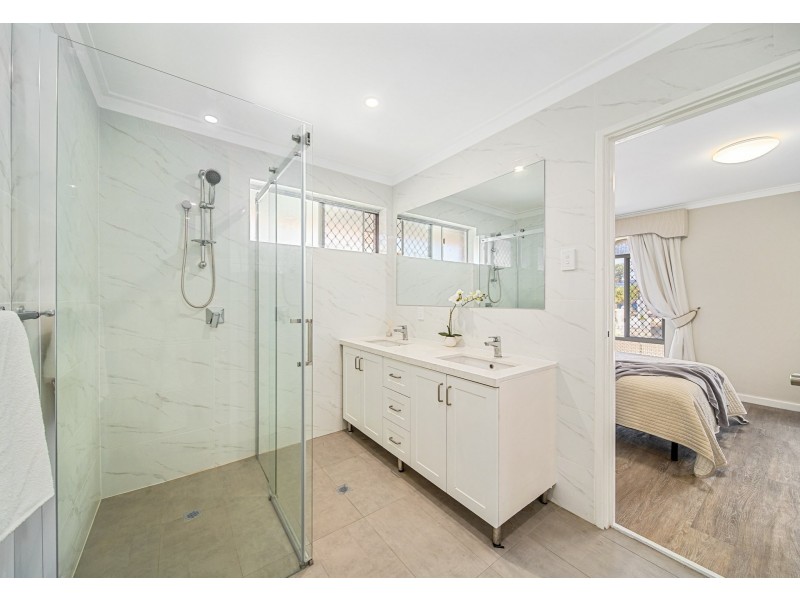 17 Shillington Way, Thornlie WA 6108