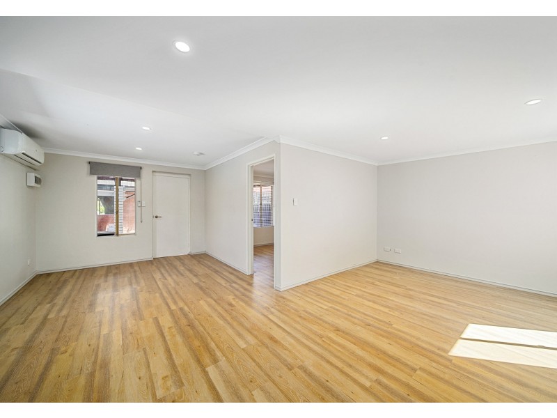 17 Shillington Way, Thornlie WA 6108