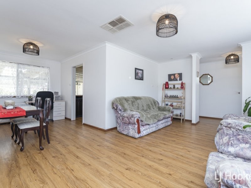 9 Jacqueline Drive, Thornlie WA 6108