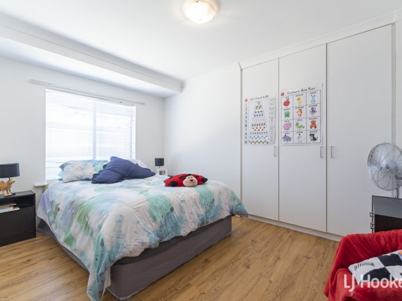 9 Jacqueline Drive, Thornlie WA 6108