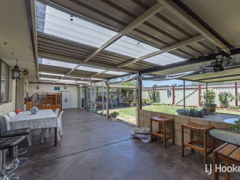 9 Jacqueline Drive, Thornlie WA 6108