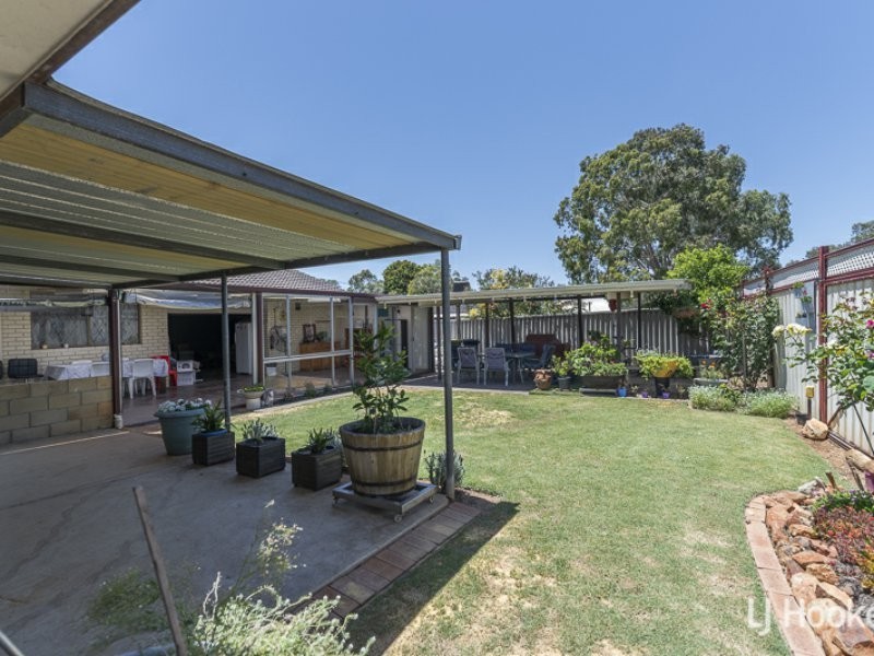 9 Jacqueline Drive, Thornlie WA 6108