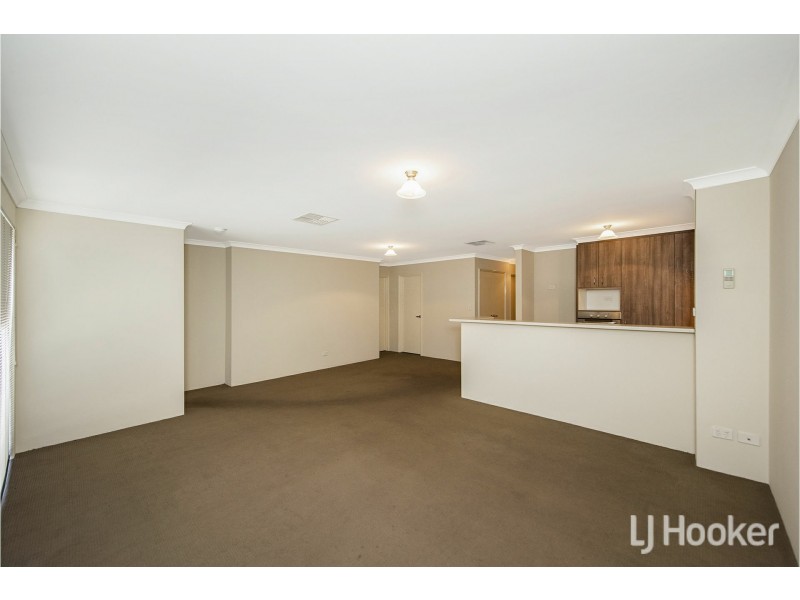 16/191 Railway Avenue, Kelmscott WA 6111