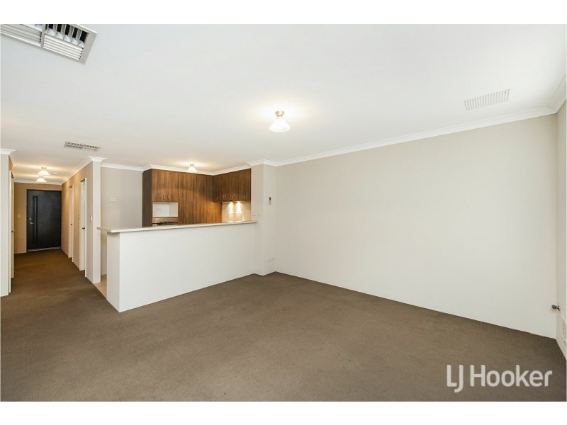 16/191 Railway Avenue, Kelmscott WA 6111