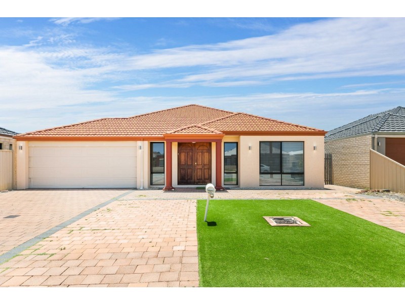 98 Amherst Road, Canning Vale WA 6155