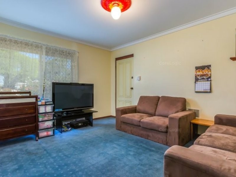 77B Eileen Street, Gosnells WA 6110