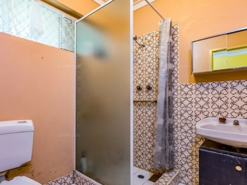 77B Eileen Street, Gosnells WA 6110