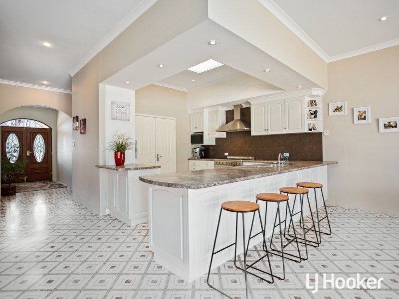 84 The Horseshoe, Wandi WA 6167