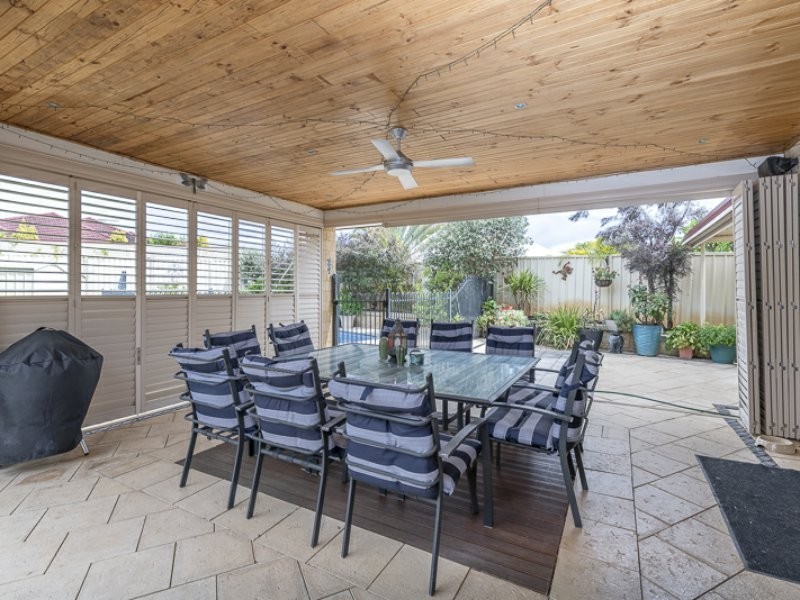 40 Bramdean Crescent, Canning Vale WA 6155