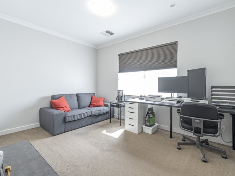 40 Bramdean Crescent, Canning Vale WA 6155
