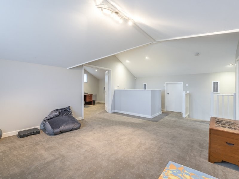 40 Bramdean Crescent, Canning Vale WA 6155