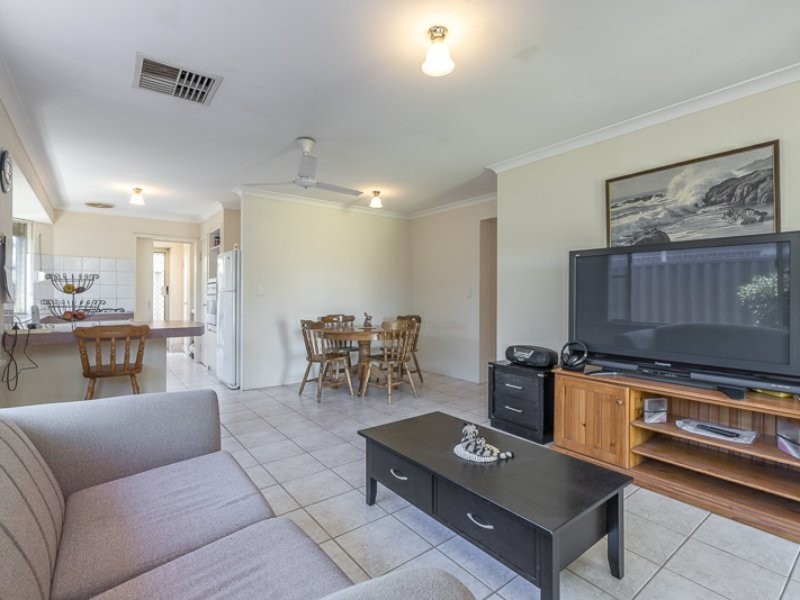 60B Towncentre Drive, Thornlie WA 6108