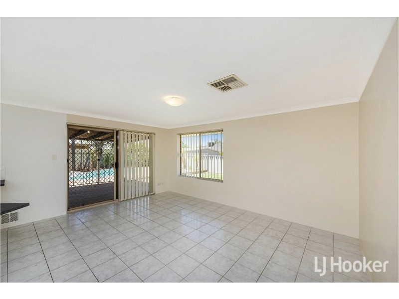 13 Harrier Close, Huntingdale WA 6110