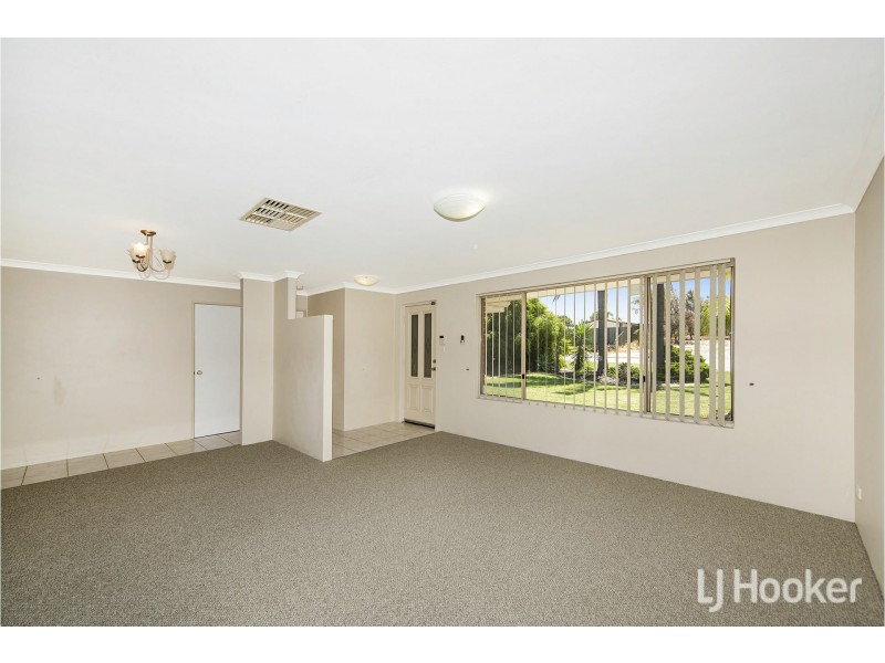 13 Harrier Close, Huntingdale WA 6110