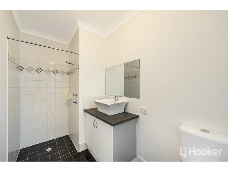 13 Harrier Close, Huntingdale WA 6110