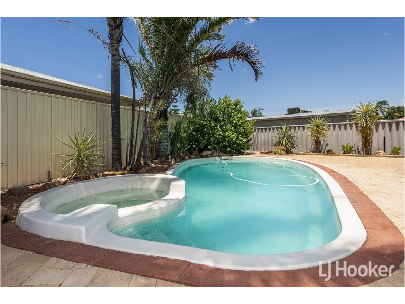 13 Harrier Close, Huntingdale WA 6110