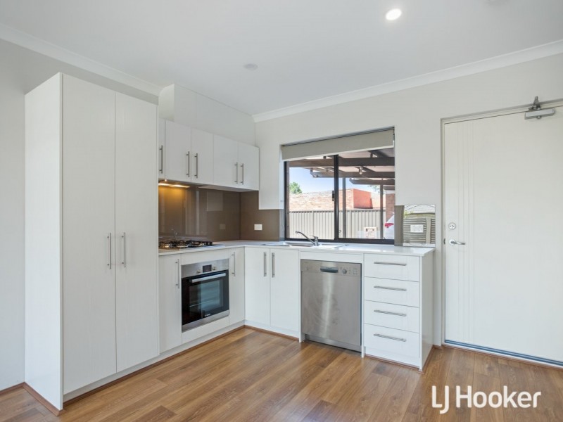 1 Westfield Street, Maddington WA 6109