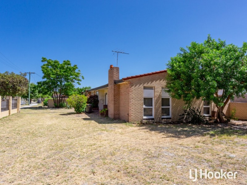 54 Martindale Avenue, Thornlie WA 6108