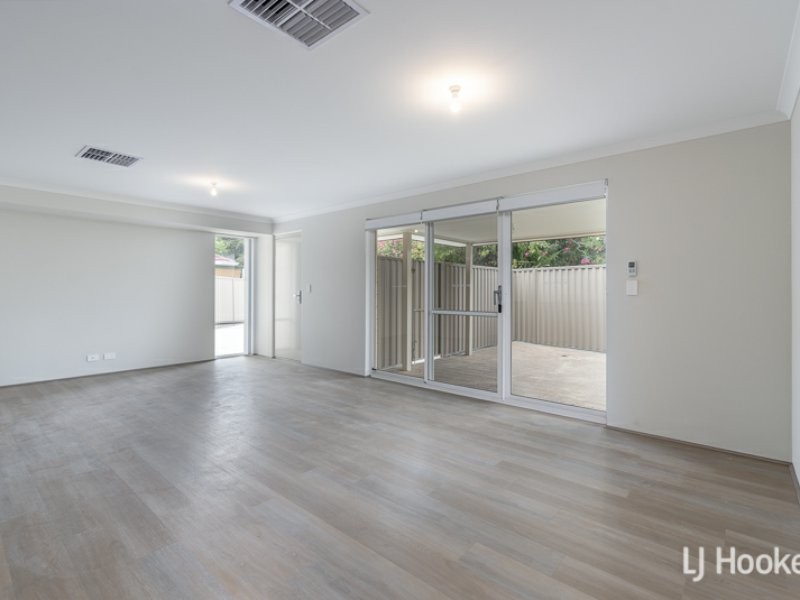 10A Berehaven Avenue, Thornlie WA 6108