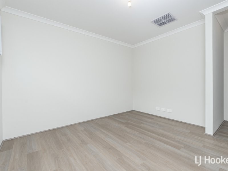 10A Berehaven Avenue, Thornlie WA 6108