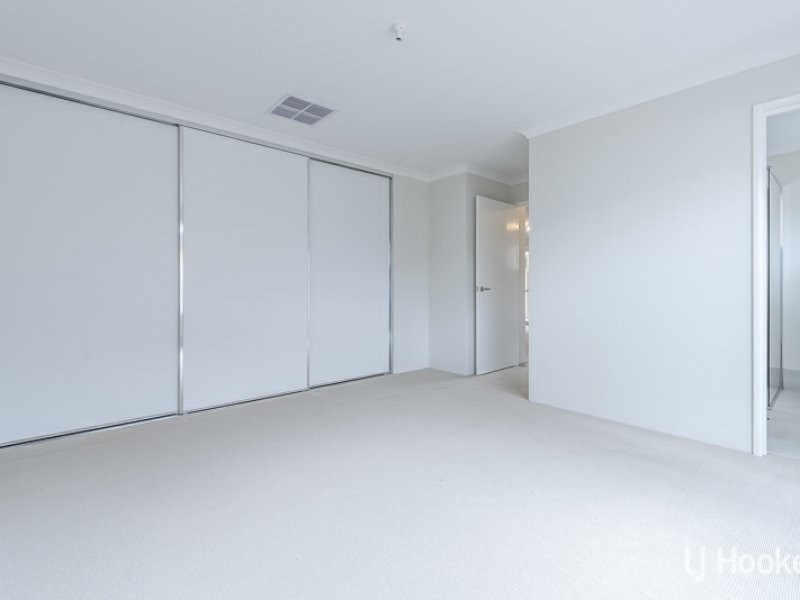 10A Berehaven Avenue, Thornlie WA 6108