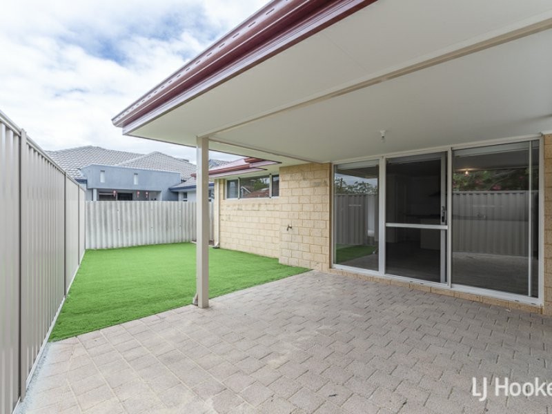 10A Berehaven Avenue, Thornlie WA 6108
