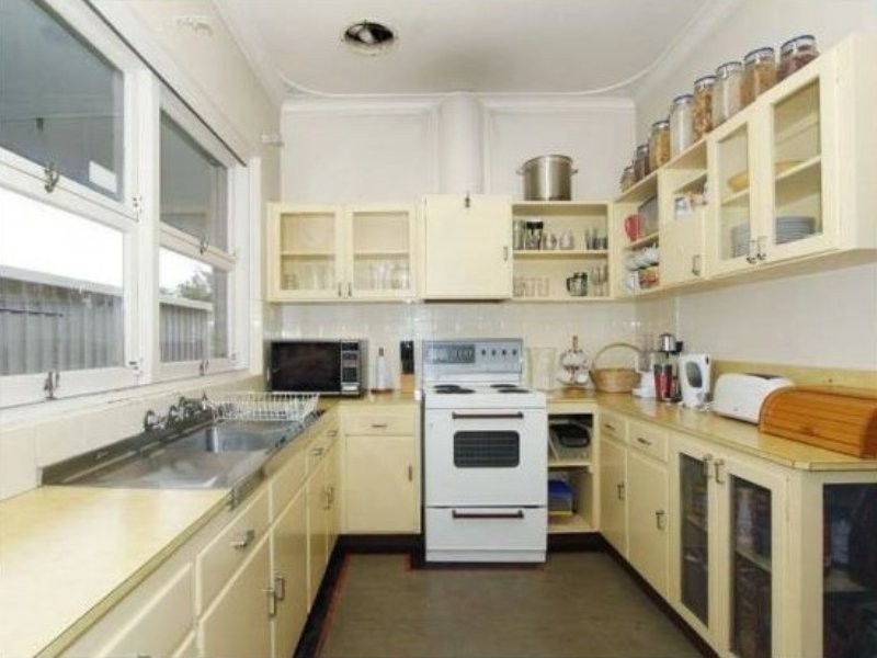 15 Corfield Street, Gosnells WA 6110