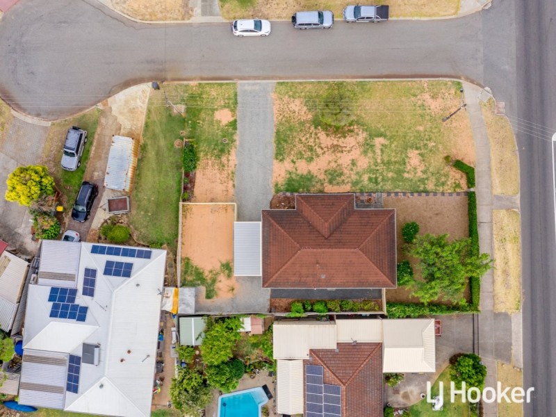 64 Westfield Street, Maddington WA 6109