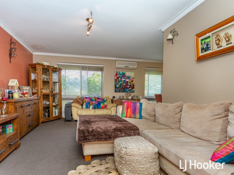 31 Cortis Way, Langford WA 6147