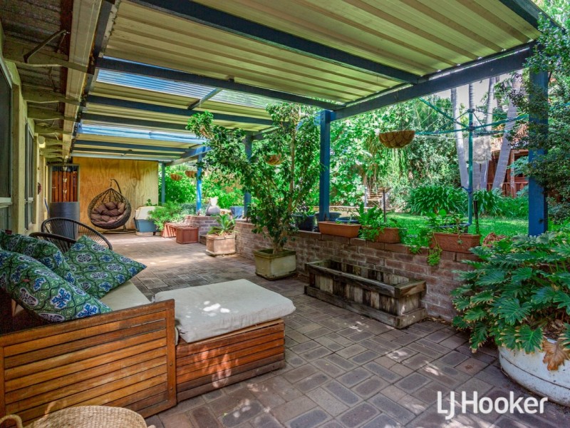 31 Cortis Way, Langford WA 6147