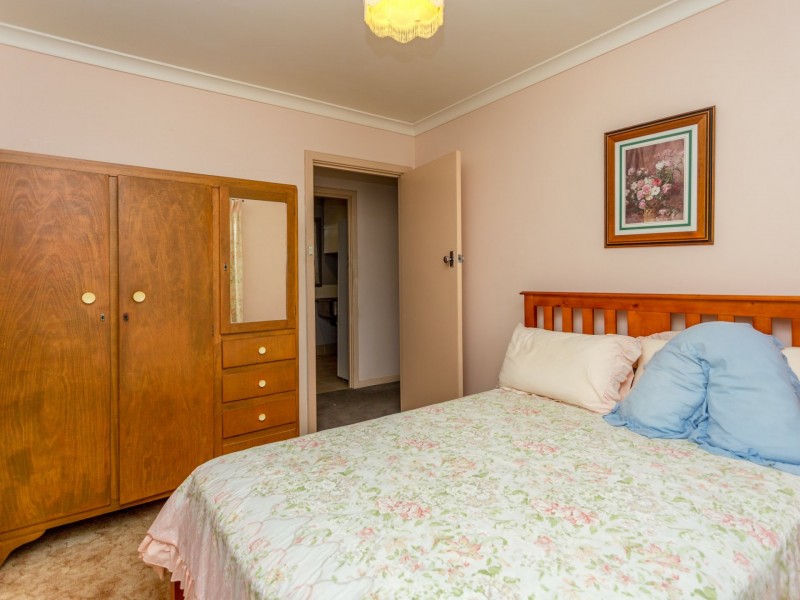 24 Birrel Place, Gosnells WA 6110