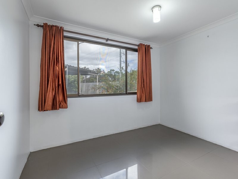 15 Parer Close, Thornlie WA 6108