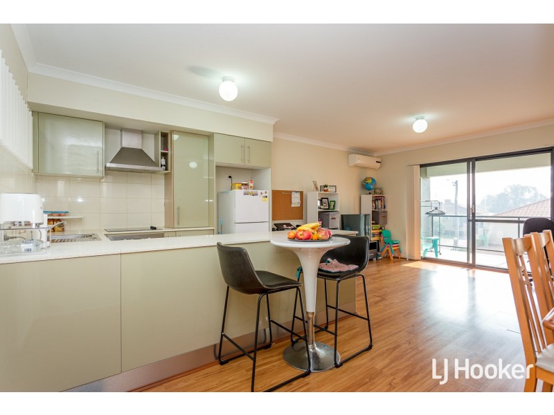 4/27 Camberwell Street, Beckenham WA 6107