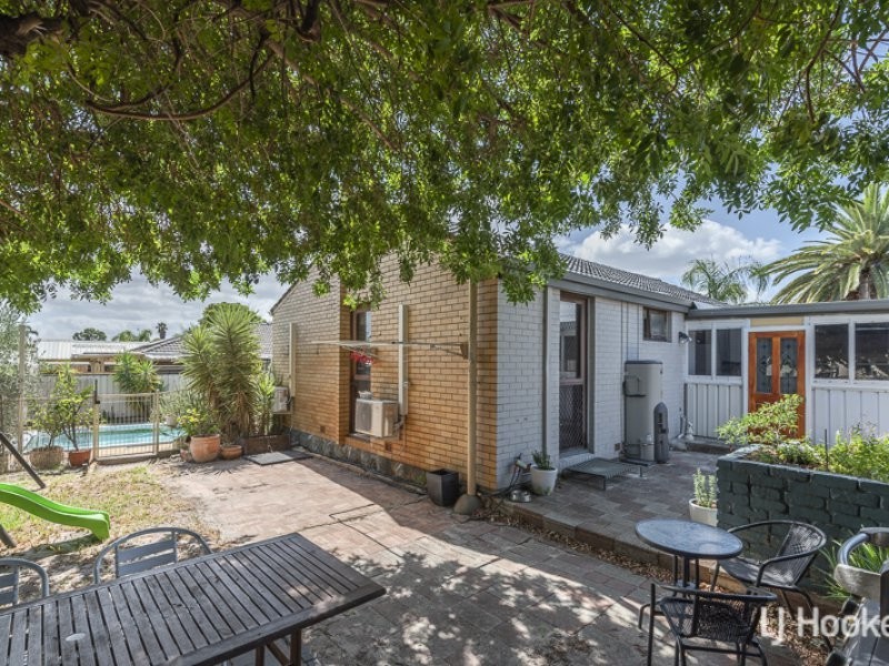 23 Anderson Way, Thornlie WA 6108