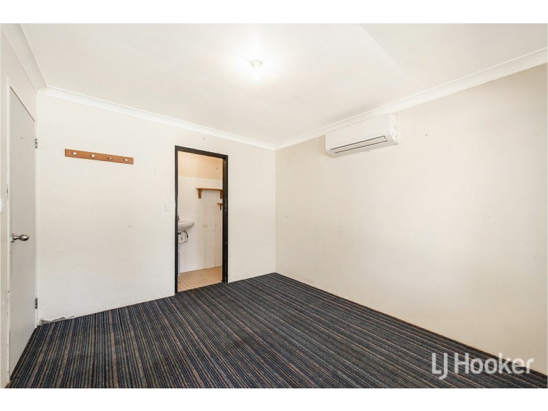 6 Collins Court, High Wycombe WA 6057