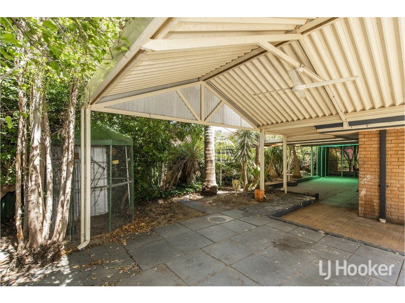 6 Collins Court, High Wycombe WA 6057